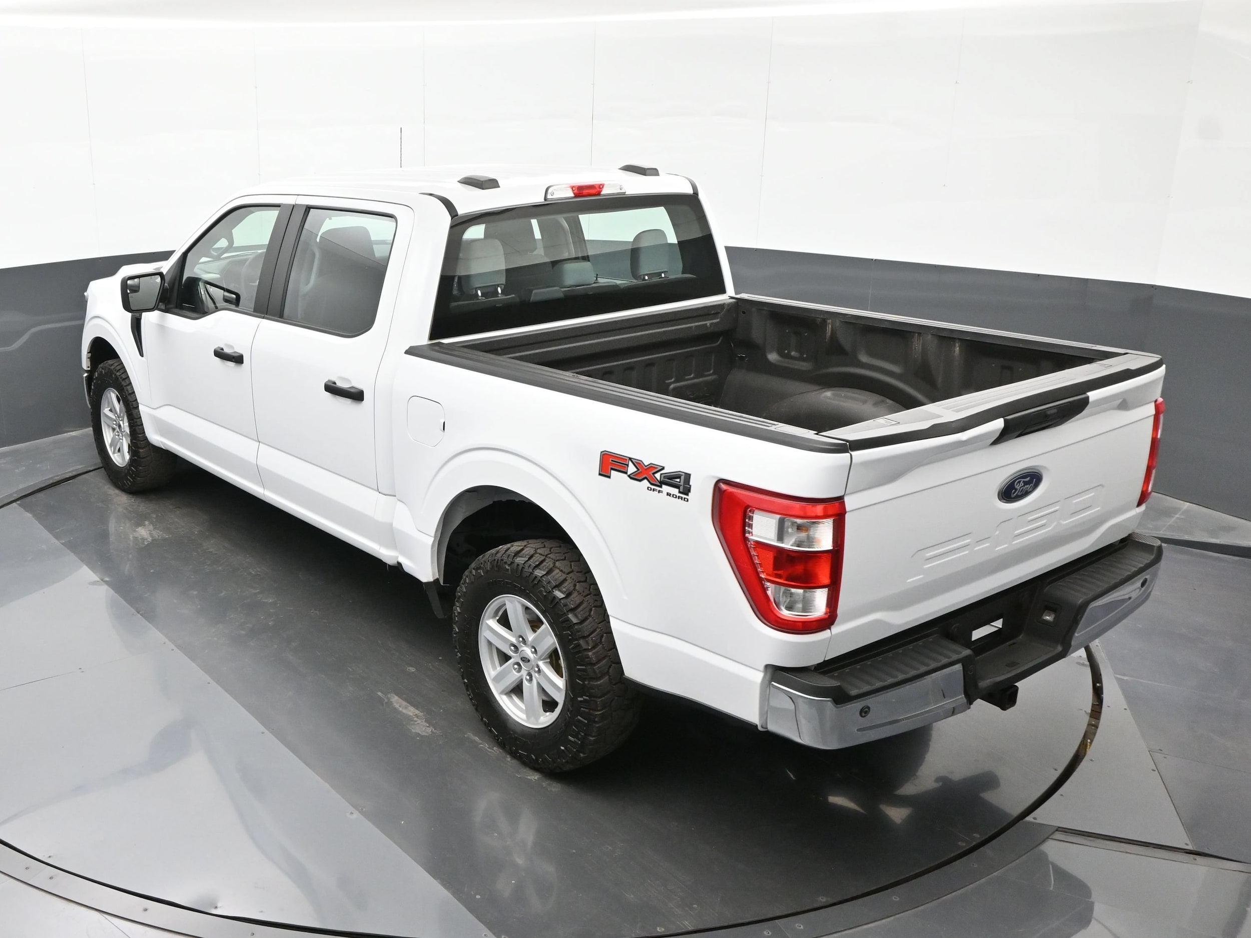 2023 Ford F-150 XL - Photo 41