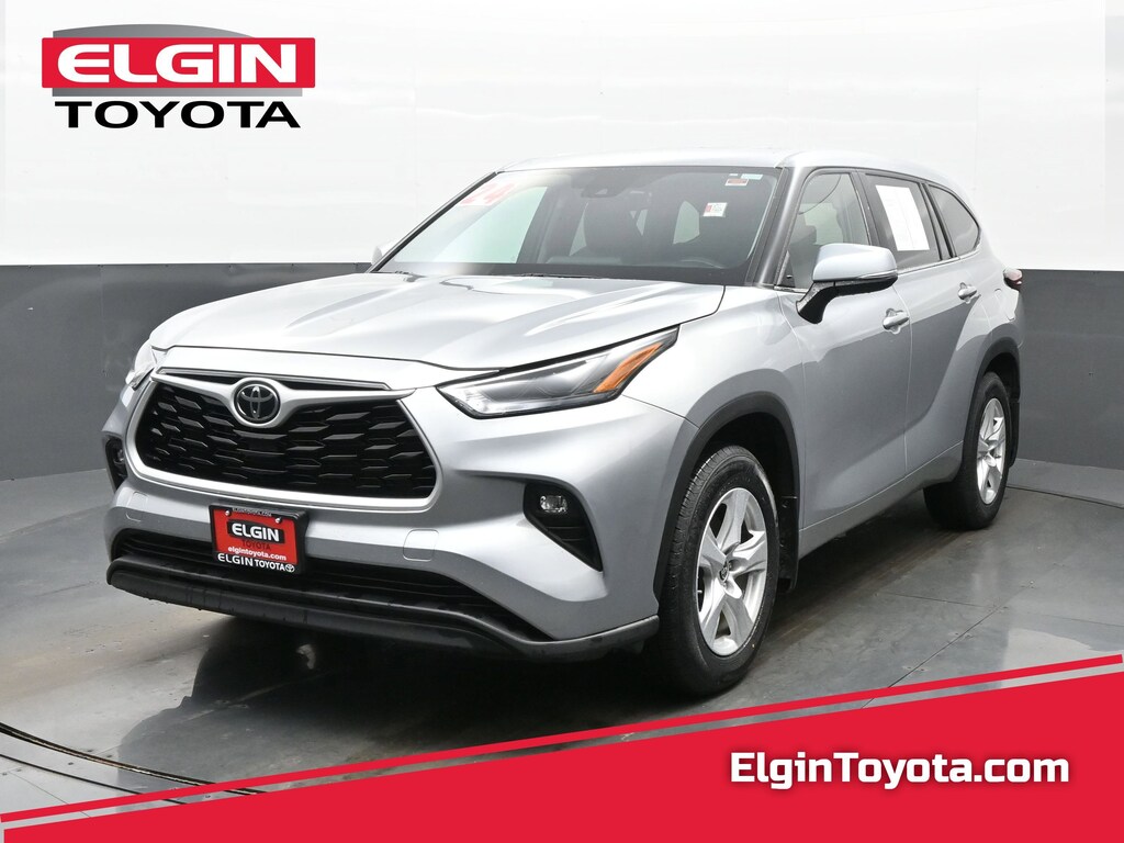 Used 2024 Toyota Highlander LE SUV