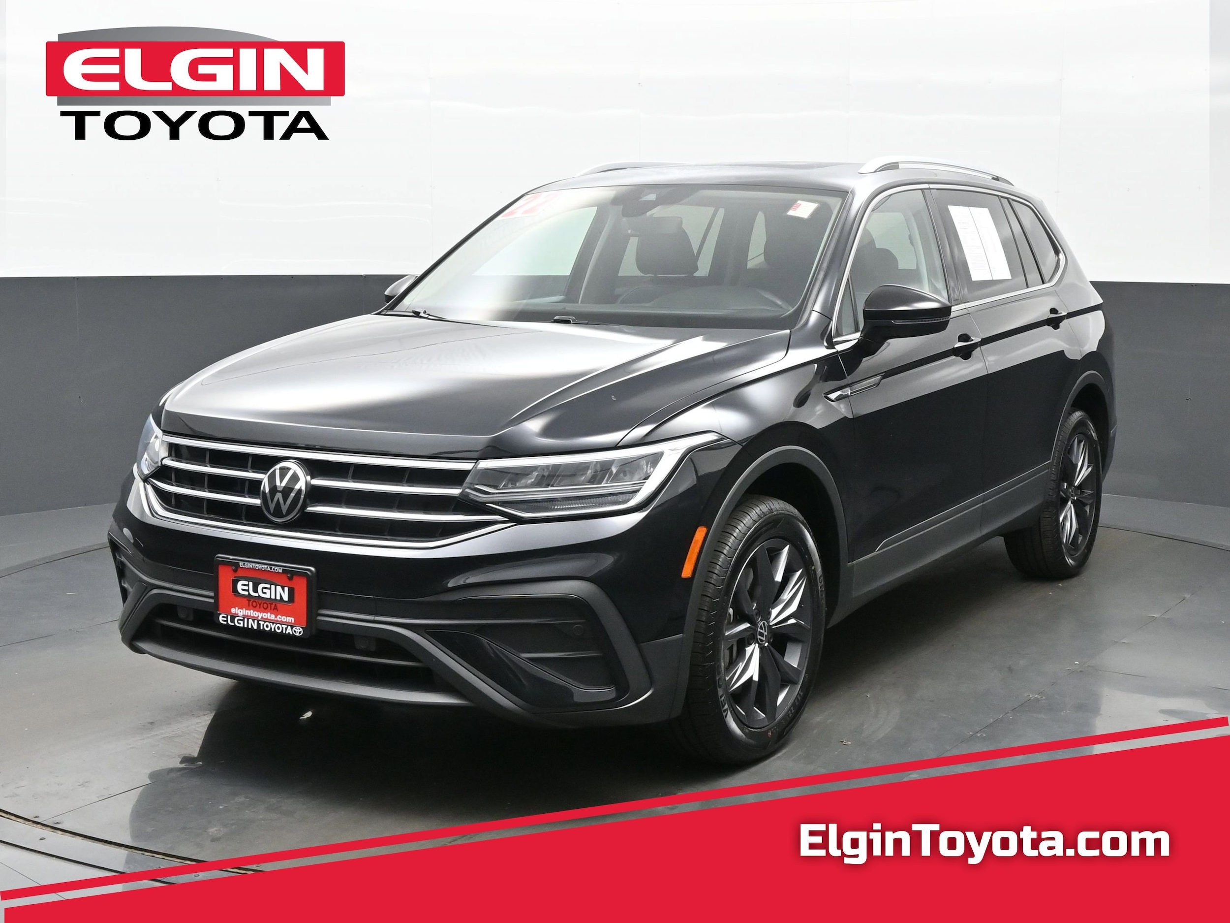 2022 Volkswagen Tiguan 2.0T SE 4Motion's photo
