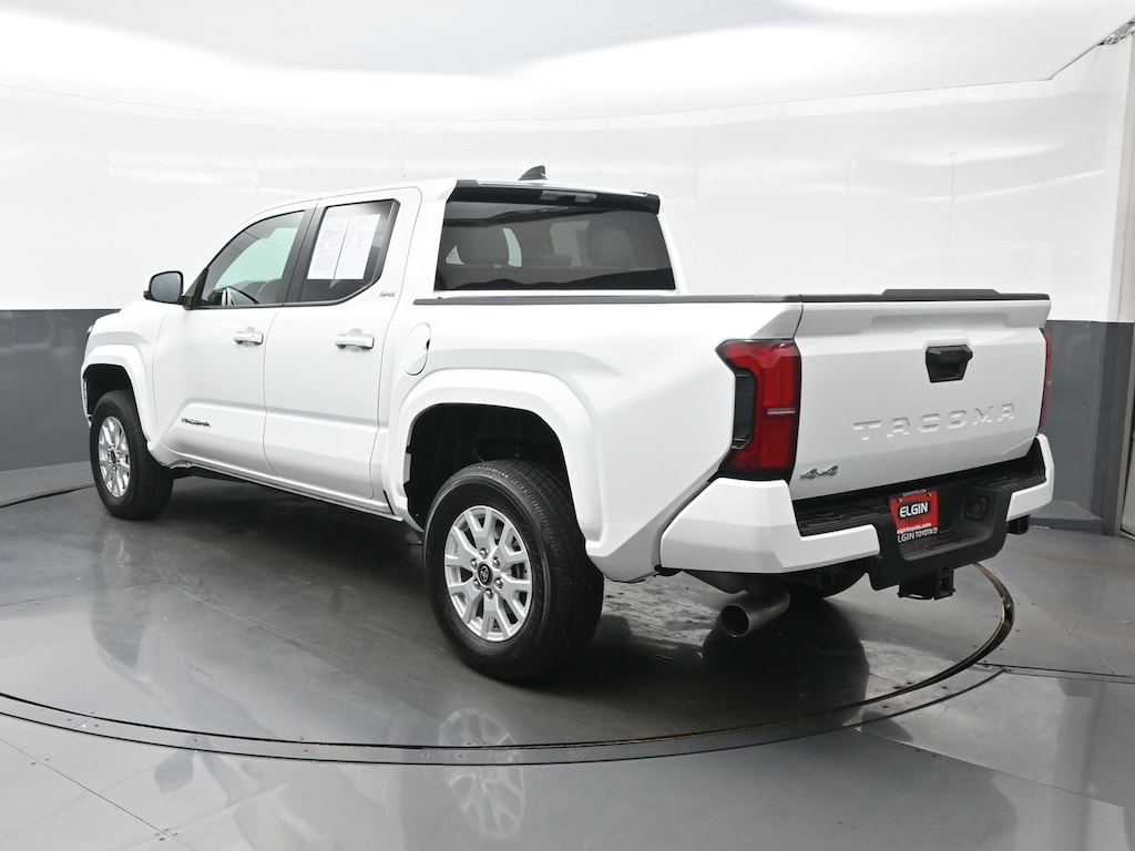 Used 2025 Toyota Tacoma SR5 Truck Double Cab