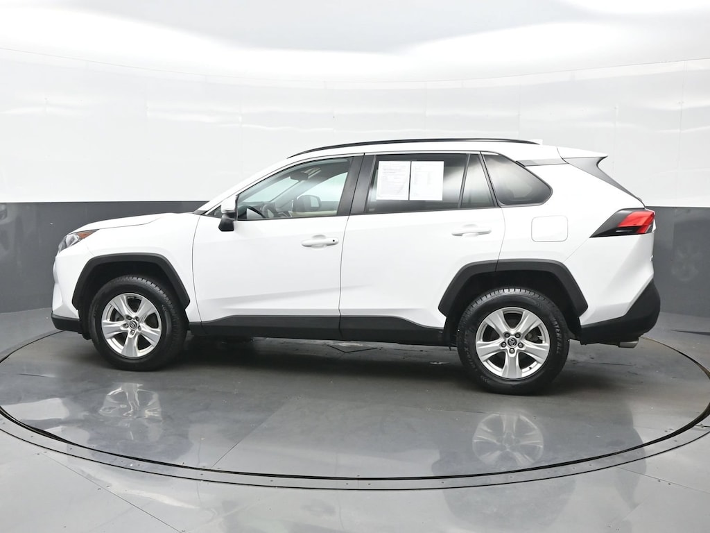 Used 2021 Toyota RAV4 XLE SUV
