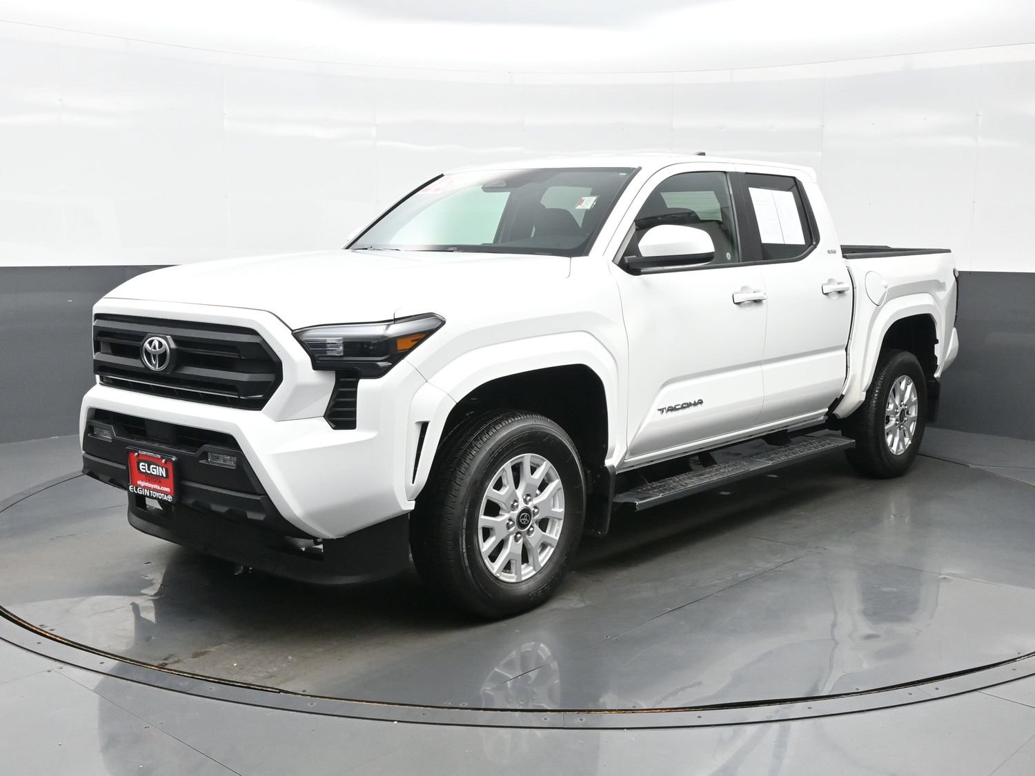 Used 2025 Toyota Tacoma SR5 Truck Double Cab