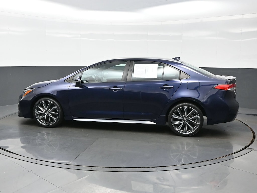 Used 2022 Toyota Corolla SE Sedan