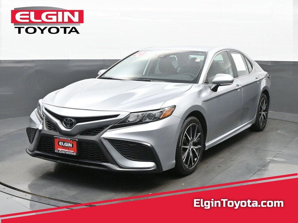 Used 2024 Toyota Camry SE Sedan