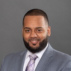 Staff member Alik Freeman from ID_e61a397e6f8d