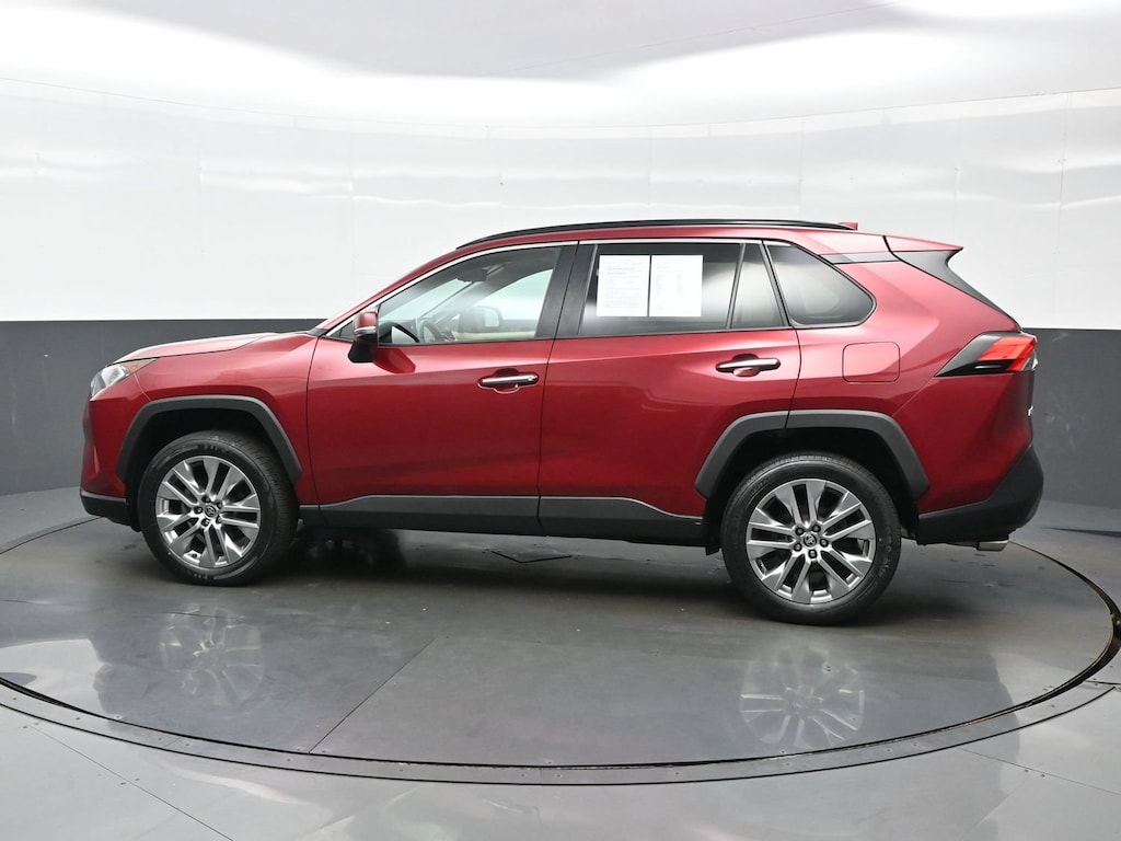 Used 2021 Toyota RAV4 Limited SUV