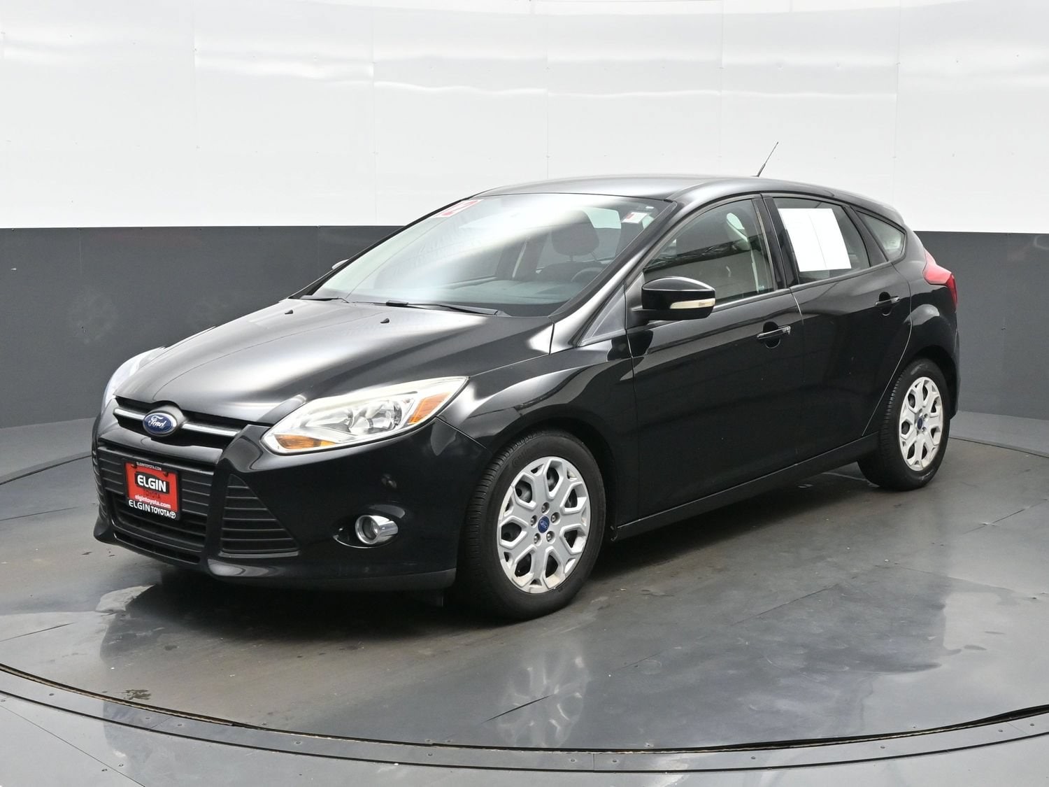 Used 2012 Ford Focus SE with VIN 1FAHP3K2XCL271476 for sale in Streamwood, IL