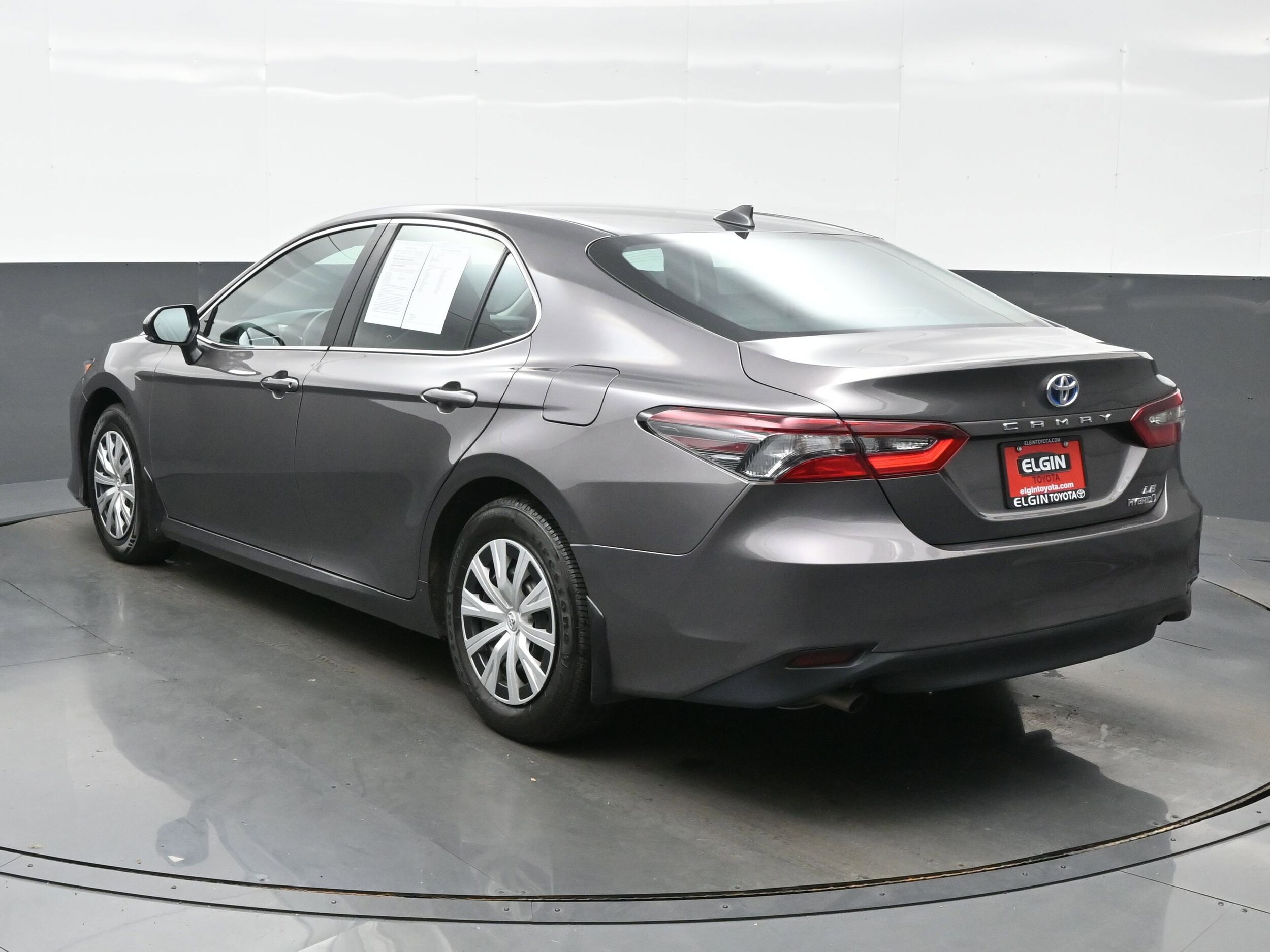 2024 Toyota Camry Hybrid LE photo 4
