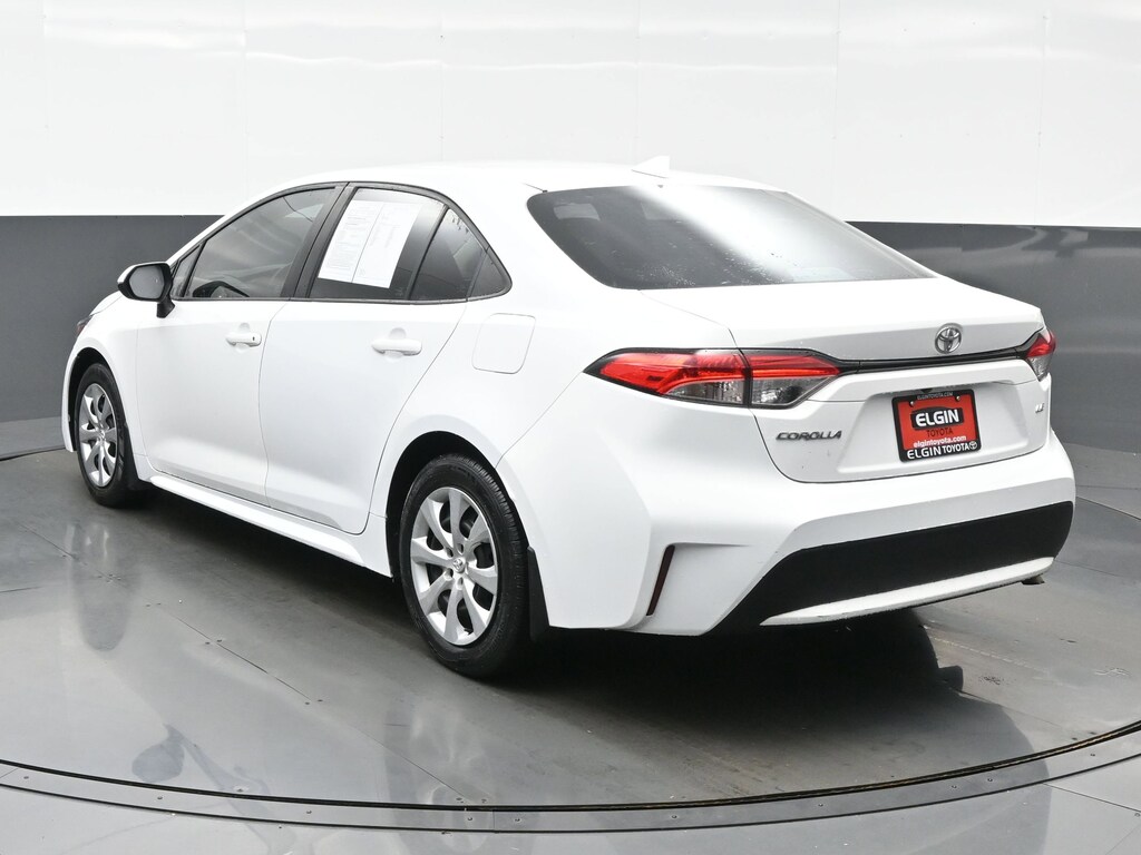 Used 2020 Toyota Corolla LE Sedan