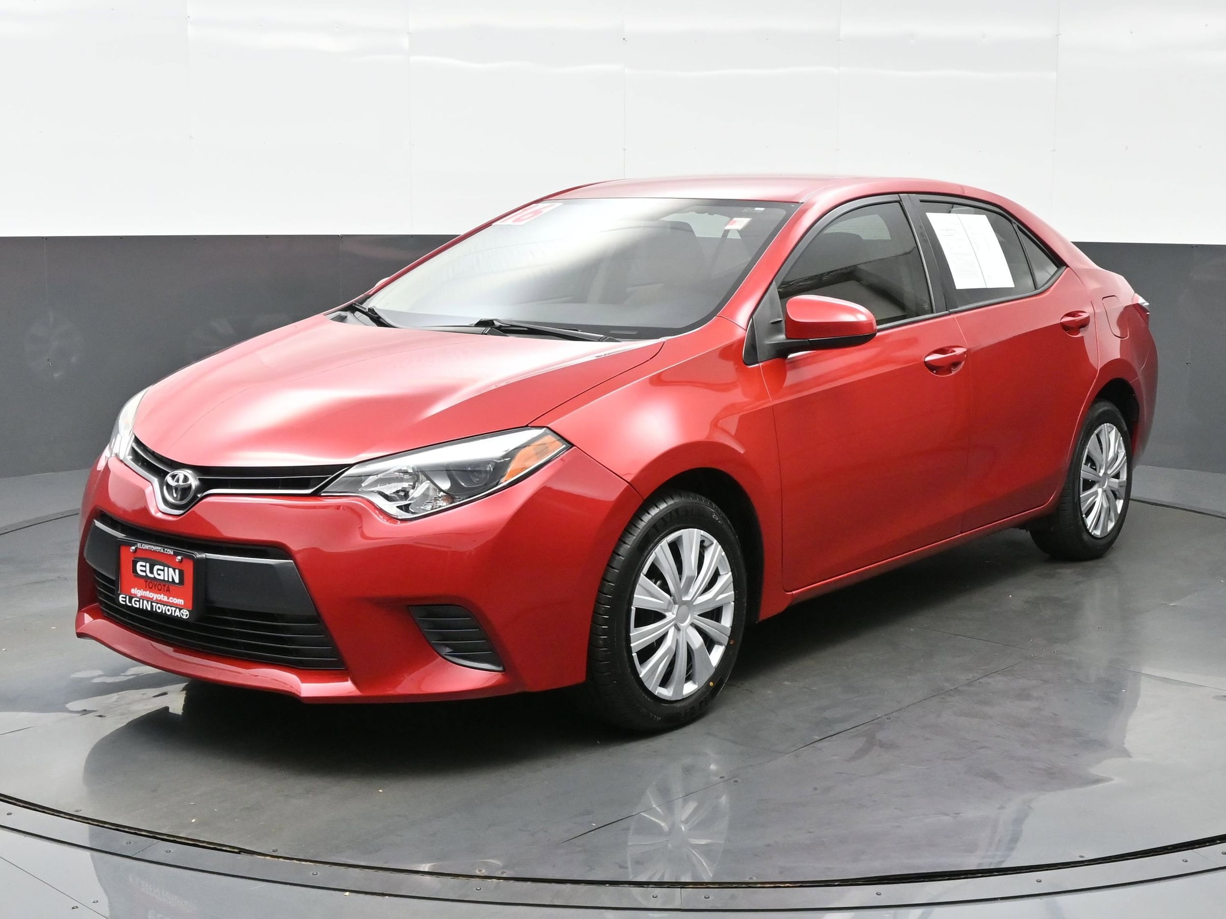 Used 2016 Toyota Corolla LE with VIN 5YFBURHE1GP505496 for sale in Streamwood, IL