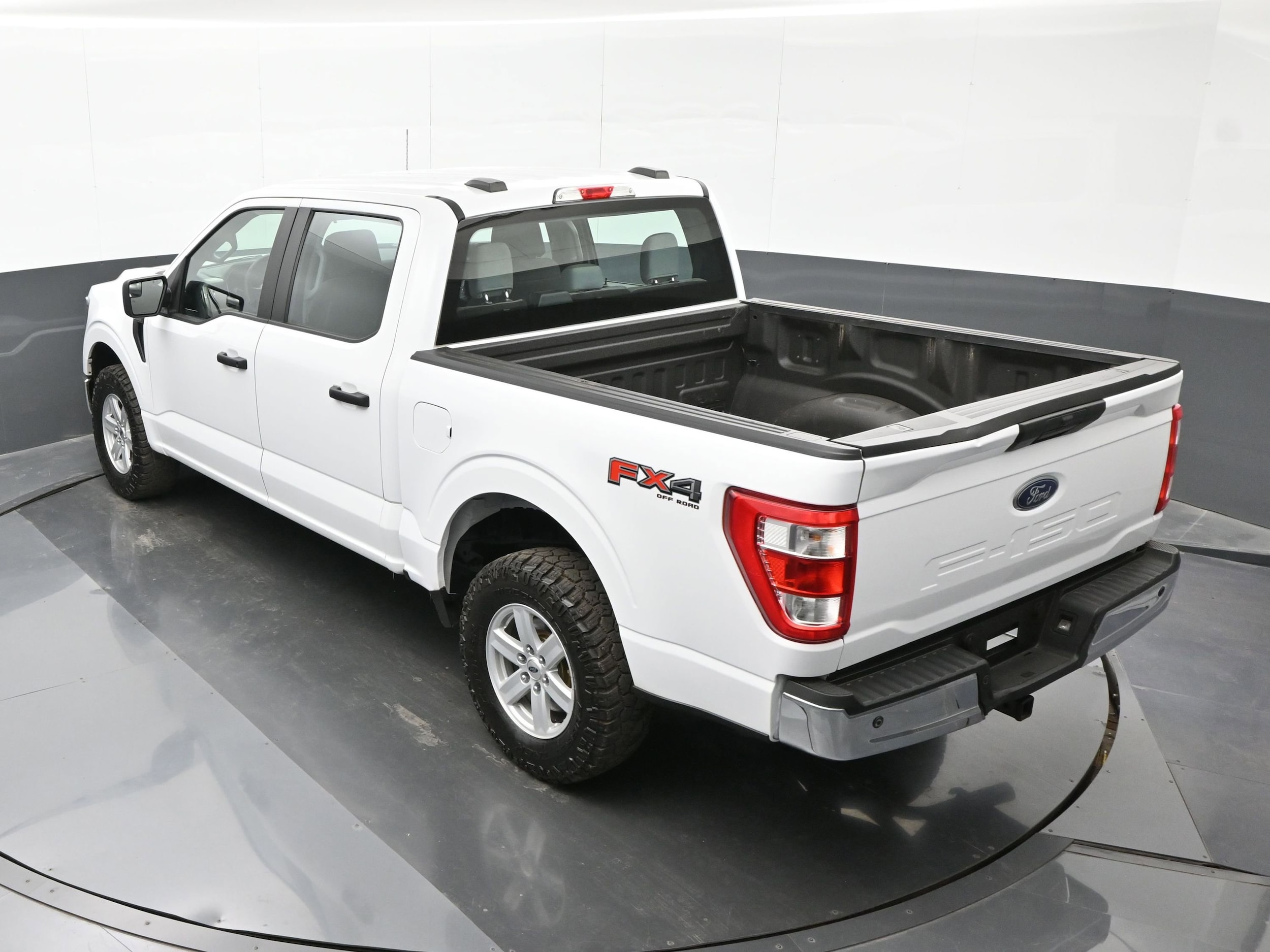 2023 Ford F-150 XL - Photo 41