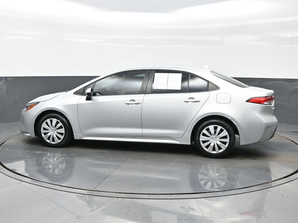 Used 2020 Toyota Corolla LE Sedan