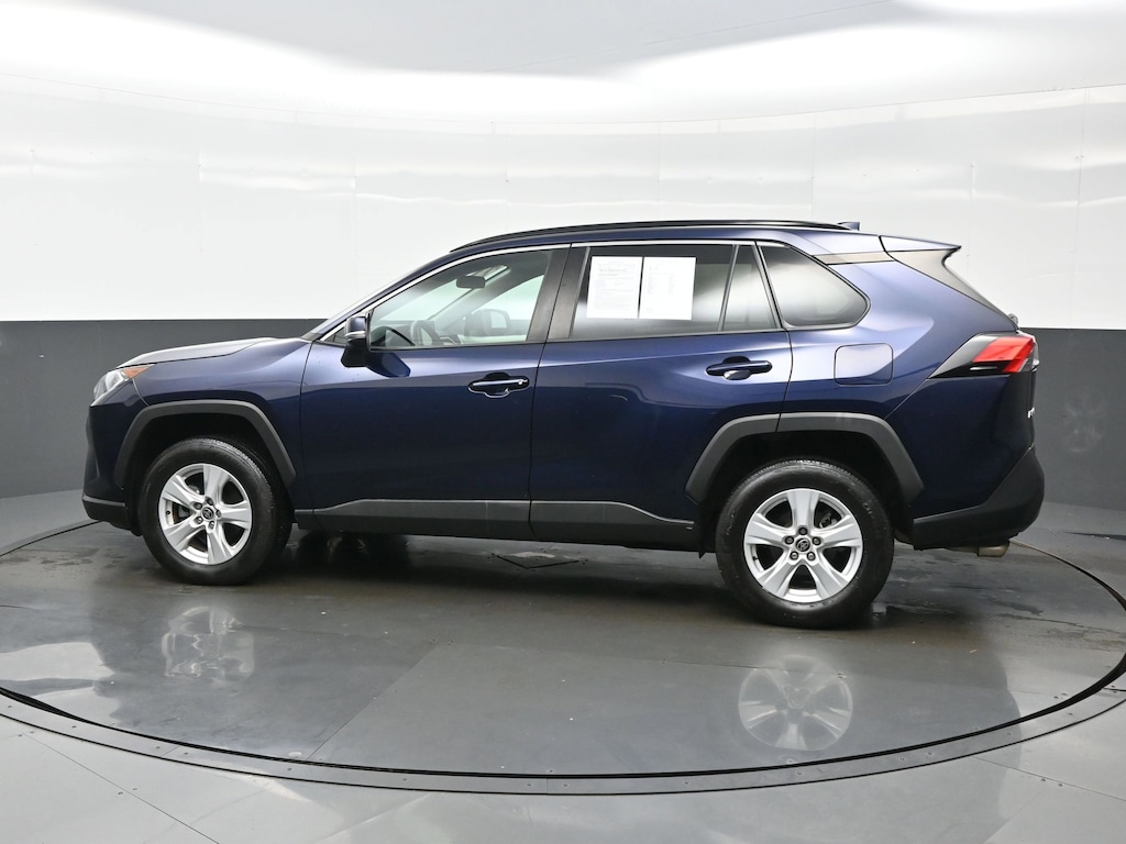 Used 2021 Toyota RAV4 XLE SUV