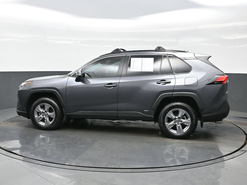 Used 2022 Toyota RAV4 Hybrid XLE SUV