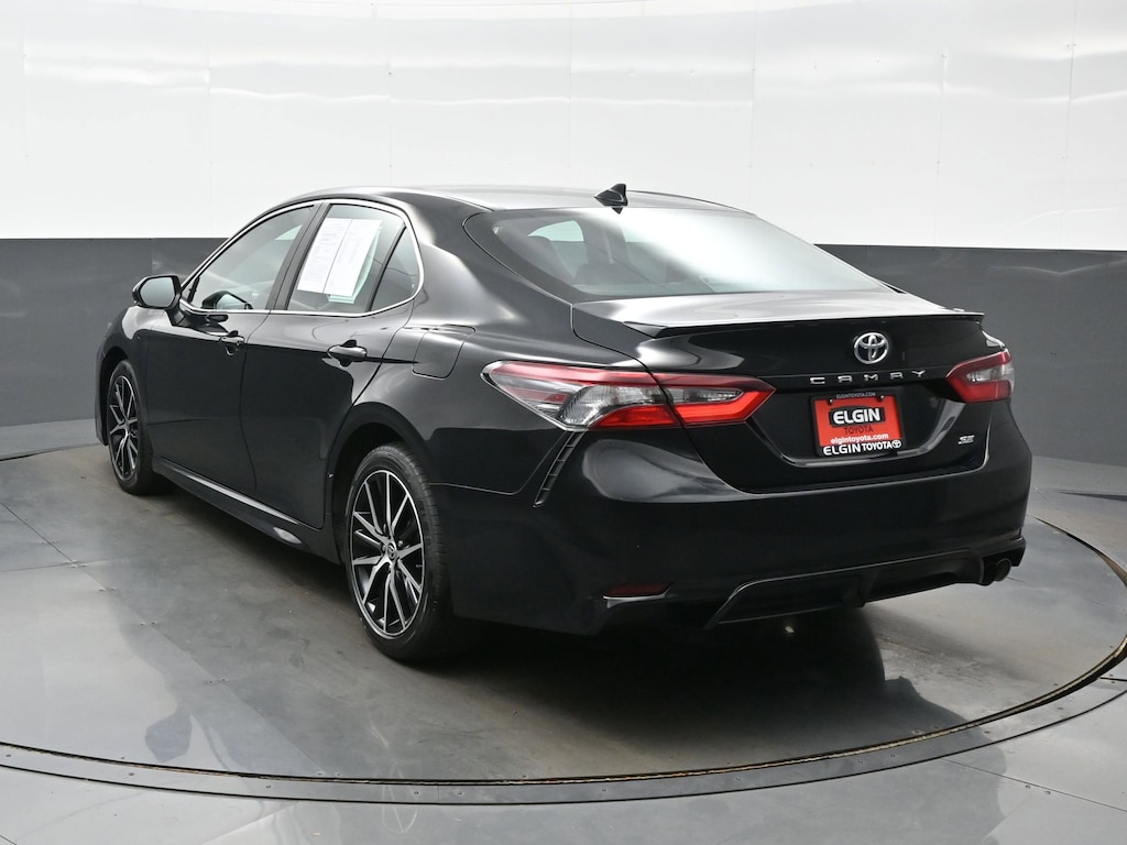 Used 2023 Toyota Camry SE Sedan