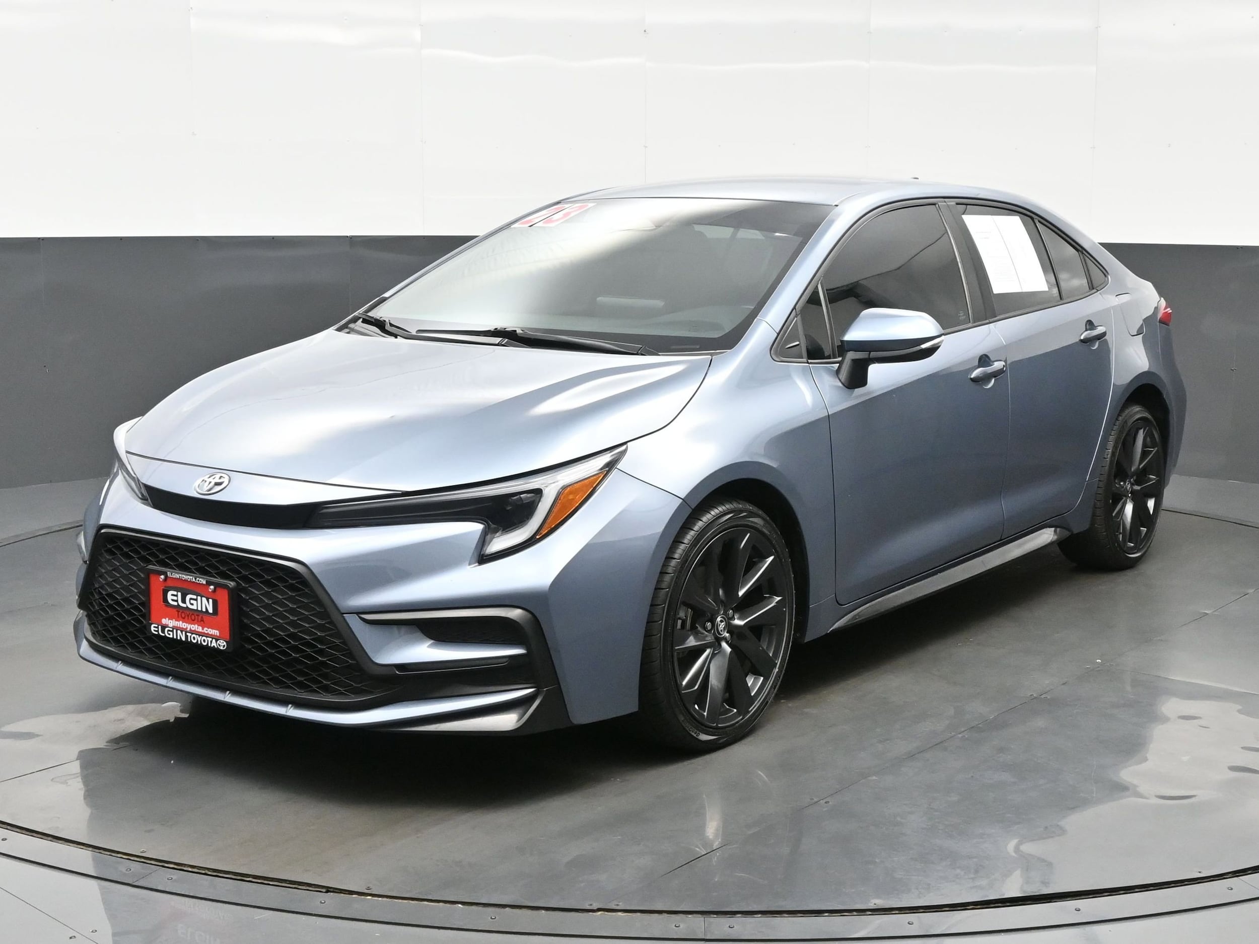 Used 2023 Toyota Corolla SE with VIN 5YFS4MCE5PP147717 for sale in Streamwood, IL
