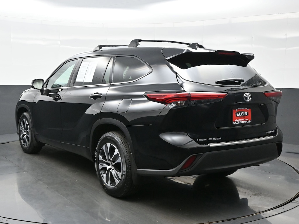 Used 2022 Toyota Highlander XLE SUV