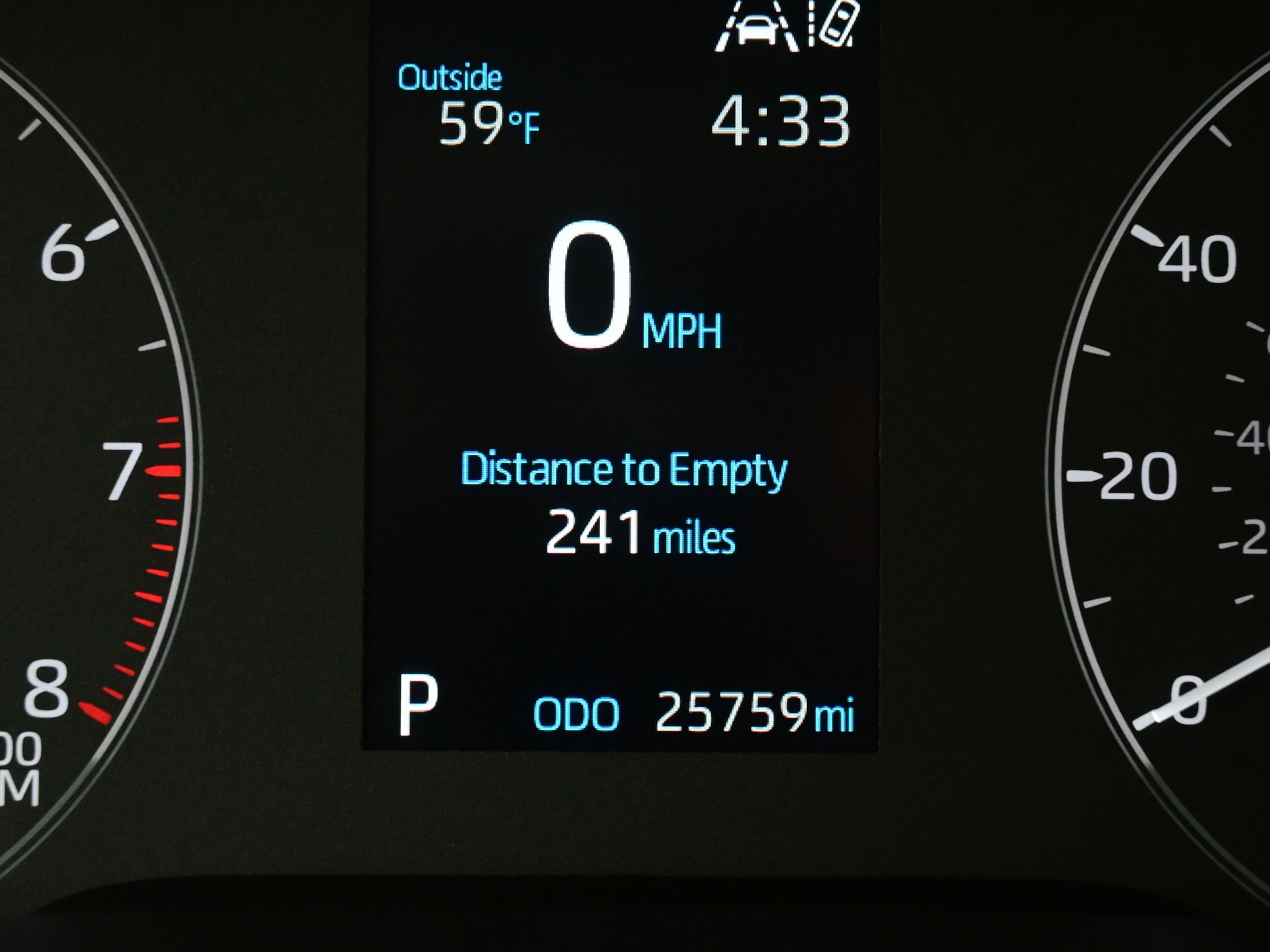 2025 Toyota Corolla LE - Photo 23