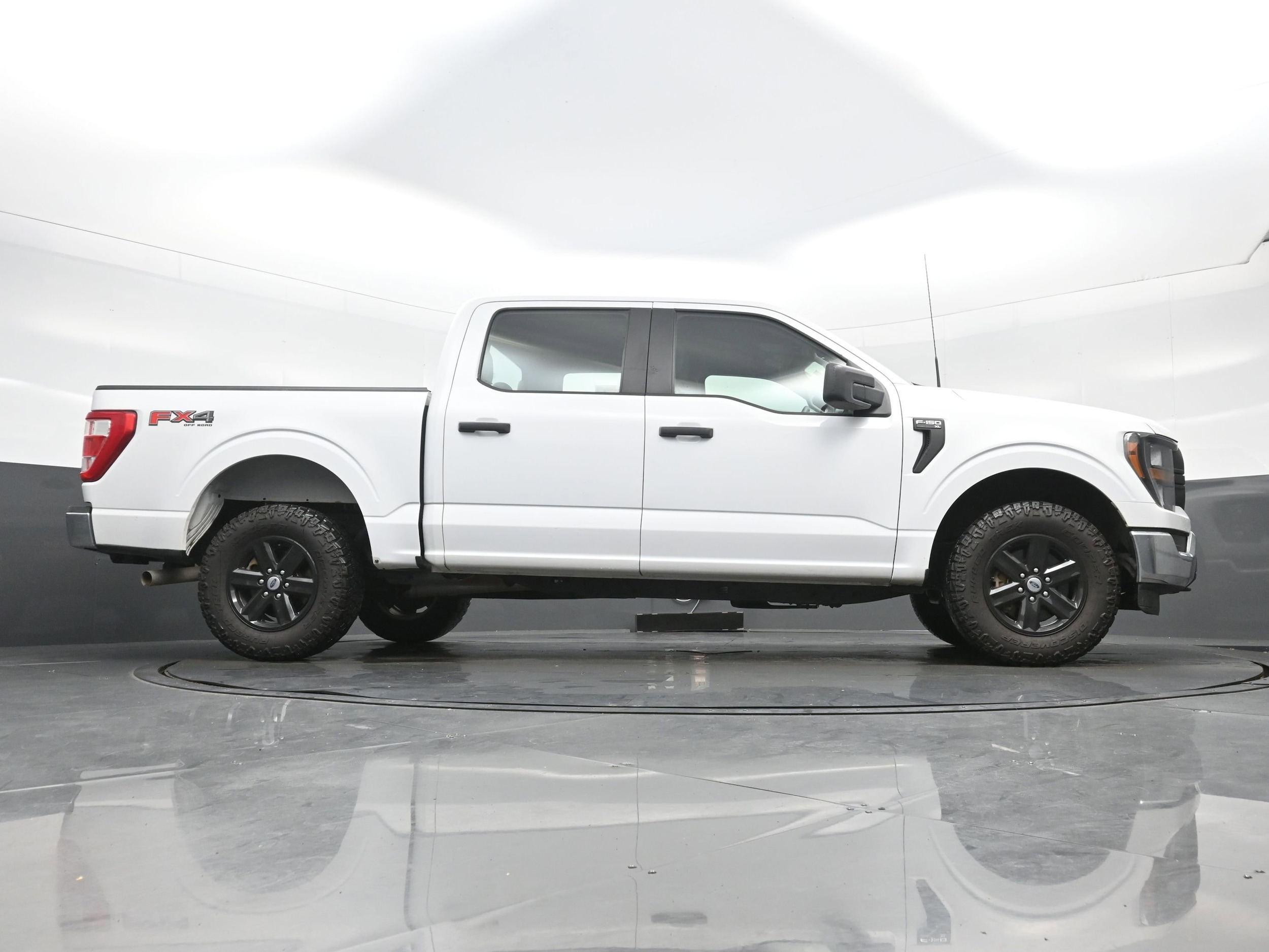 2023 Ford F-150 XL - Photo 30