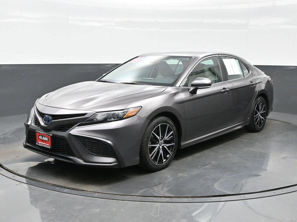 Used 2023 Toyota Camry Hybrid SE Sedan