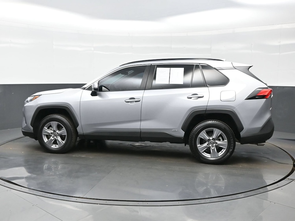 Used 2022 Toyota RAV4 Hybrid XLE SUV