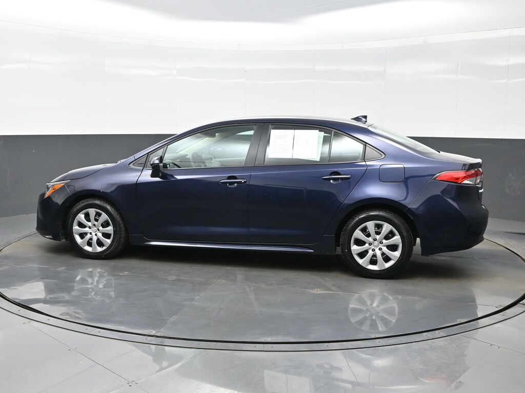 Used 2025 Toyota Corolla LE Sedan