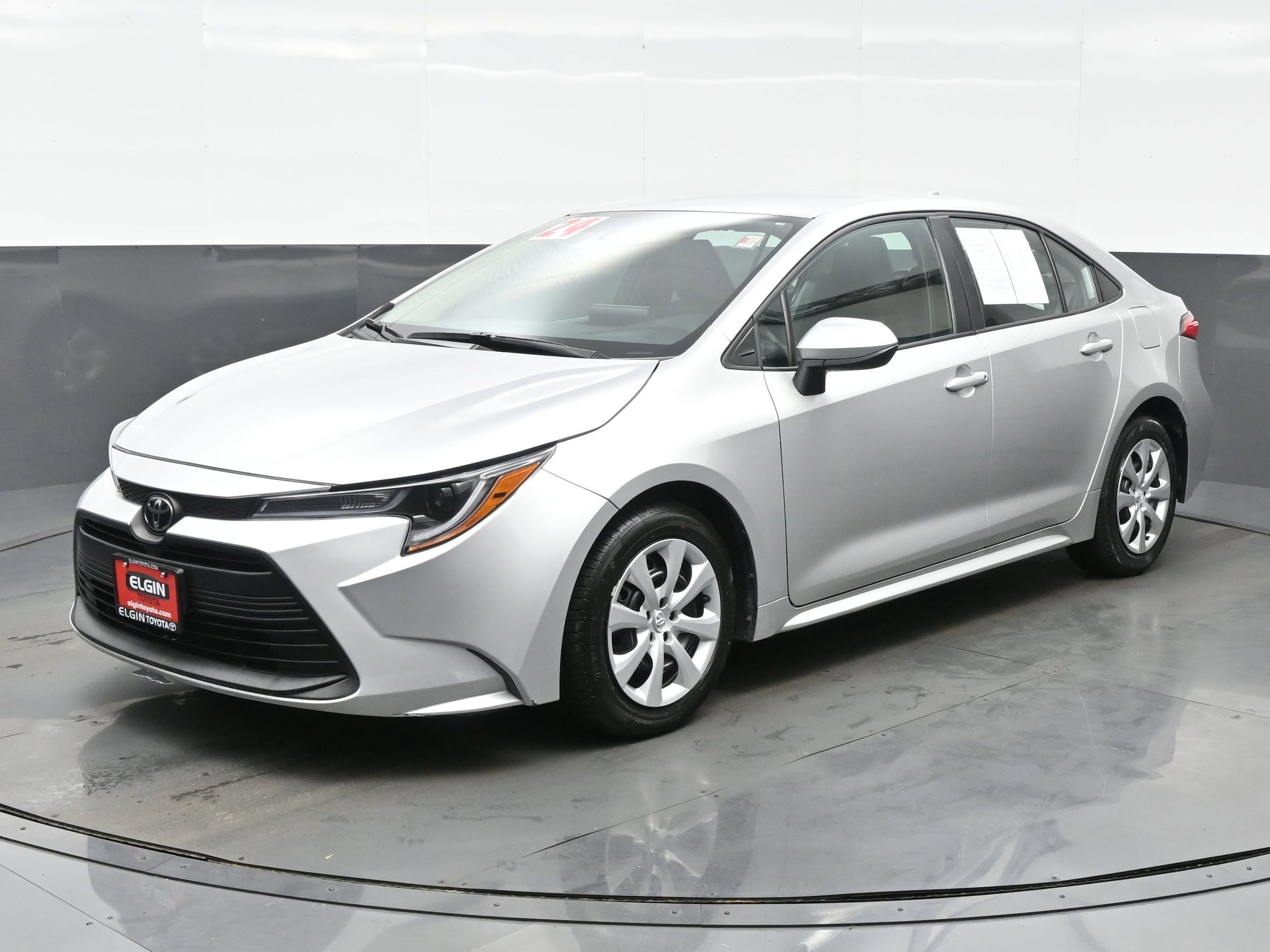Used 2024 Toyota Corolla LE with VIN 5YFB4MDE5RP108367 for sale in Streamwood, IL