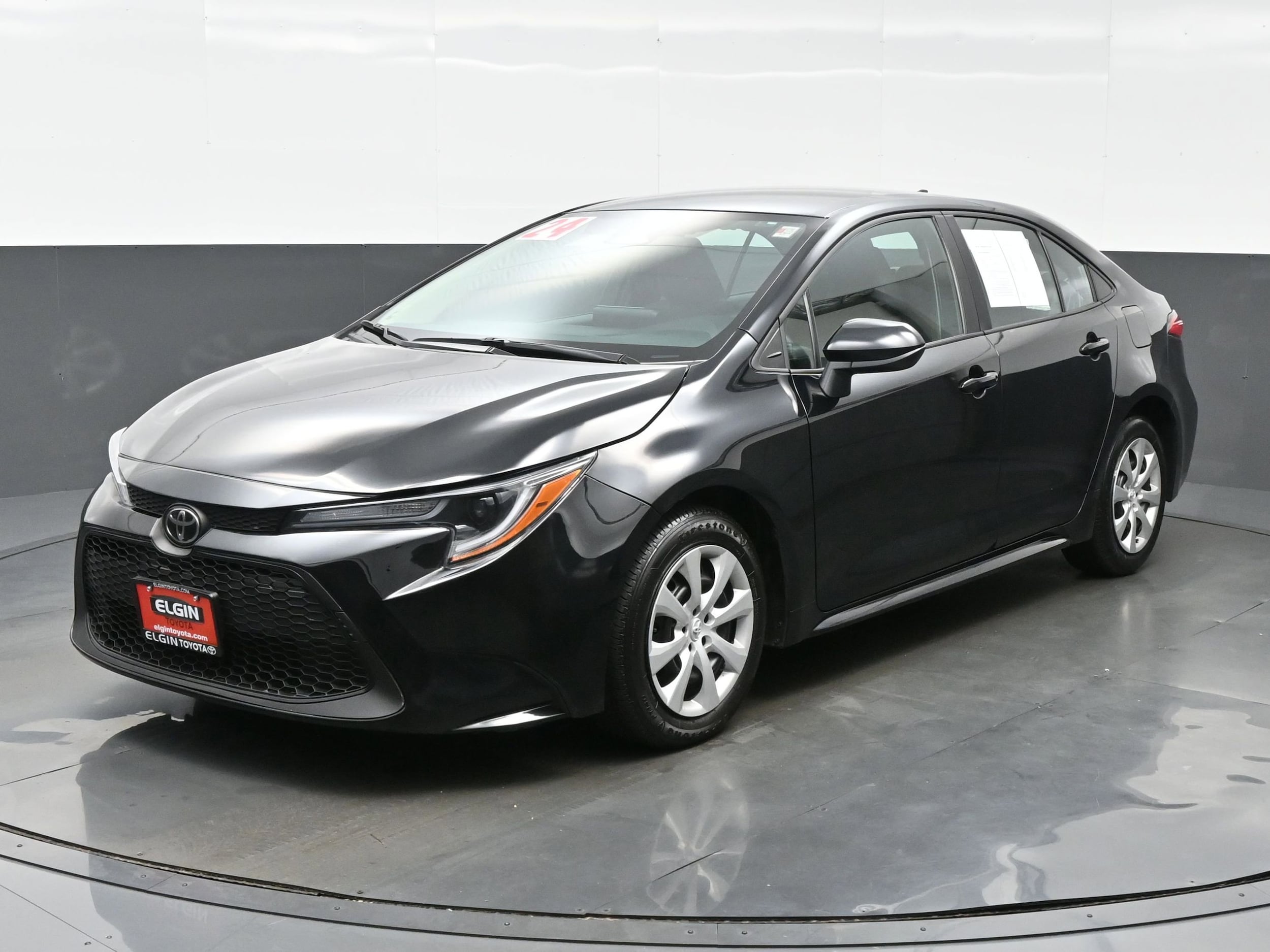 Used 2024 Toyota Corolla LE with VIN 5YFB4MDE1RP157937 for sale in Streamwood, IL