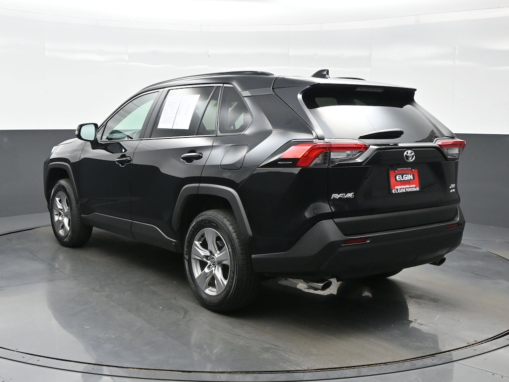 Used 2025 Toyota RAV4 XLE SUV