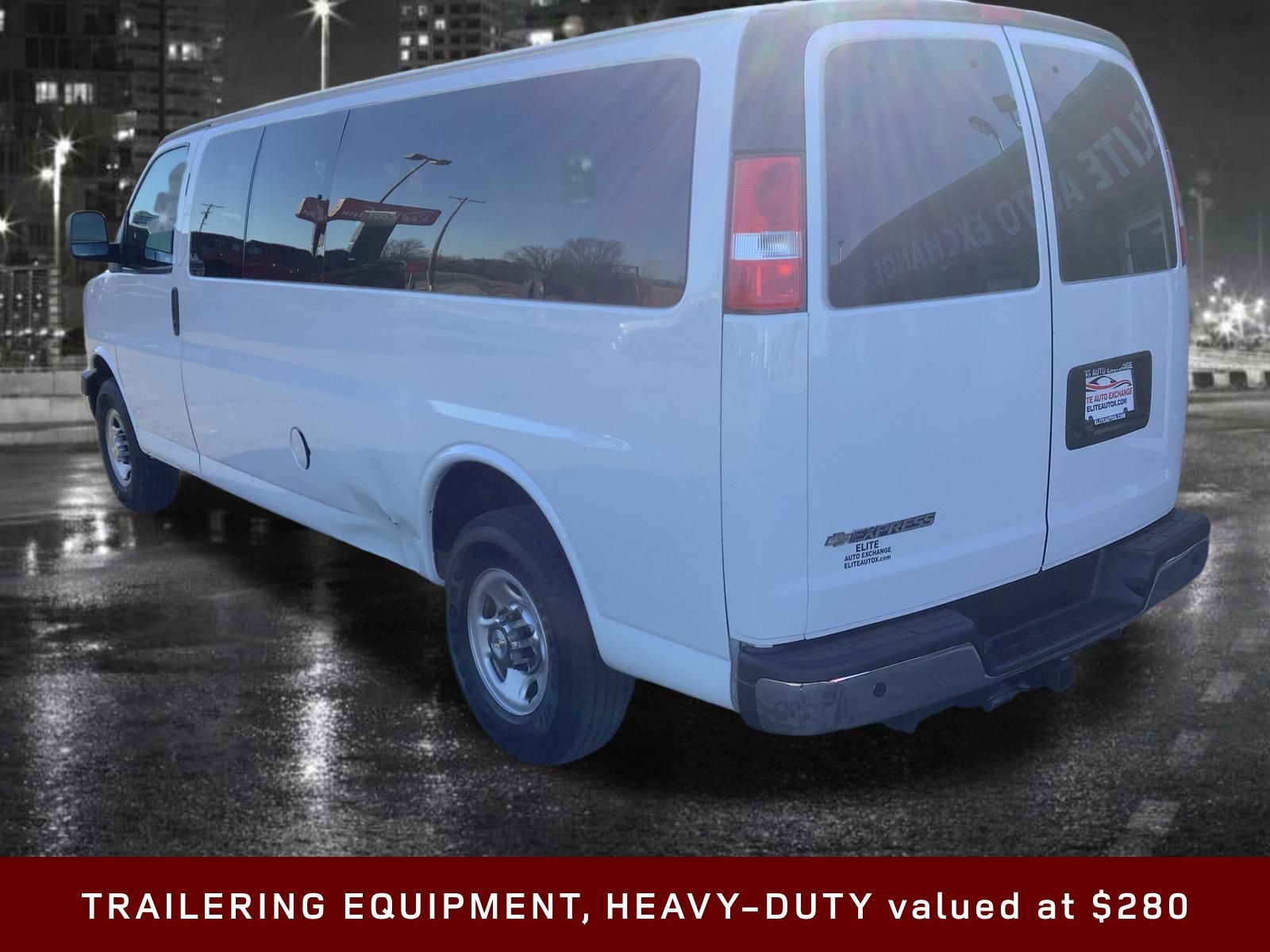 2021 Chevrolet Express Passenger LT - Photo 6