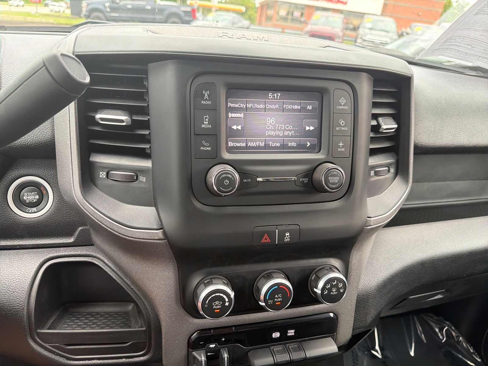 2022 RAM Ram 3500 Pickup Tradesman - Photo 21