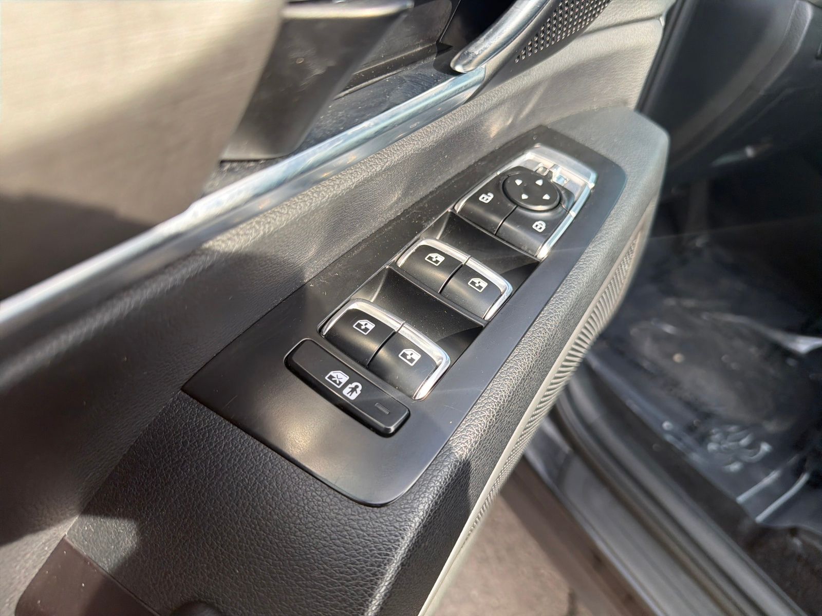 2024 Kia Telluride EX X-Line - Photo 13