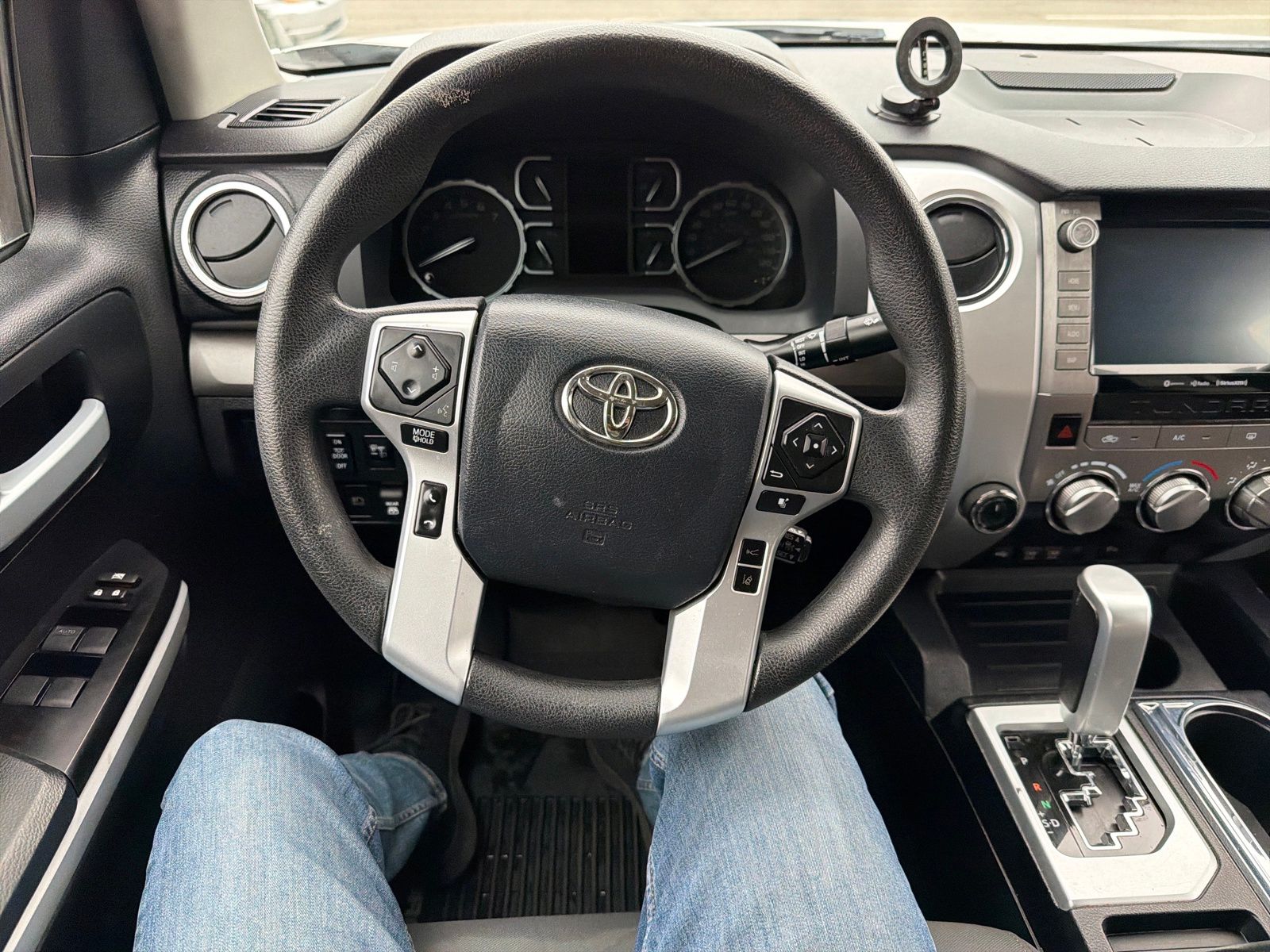 2020 Toyota Tundra SR5 - Photo 16