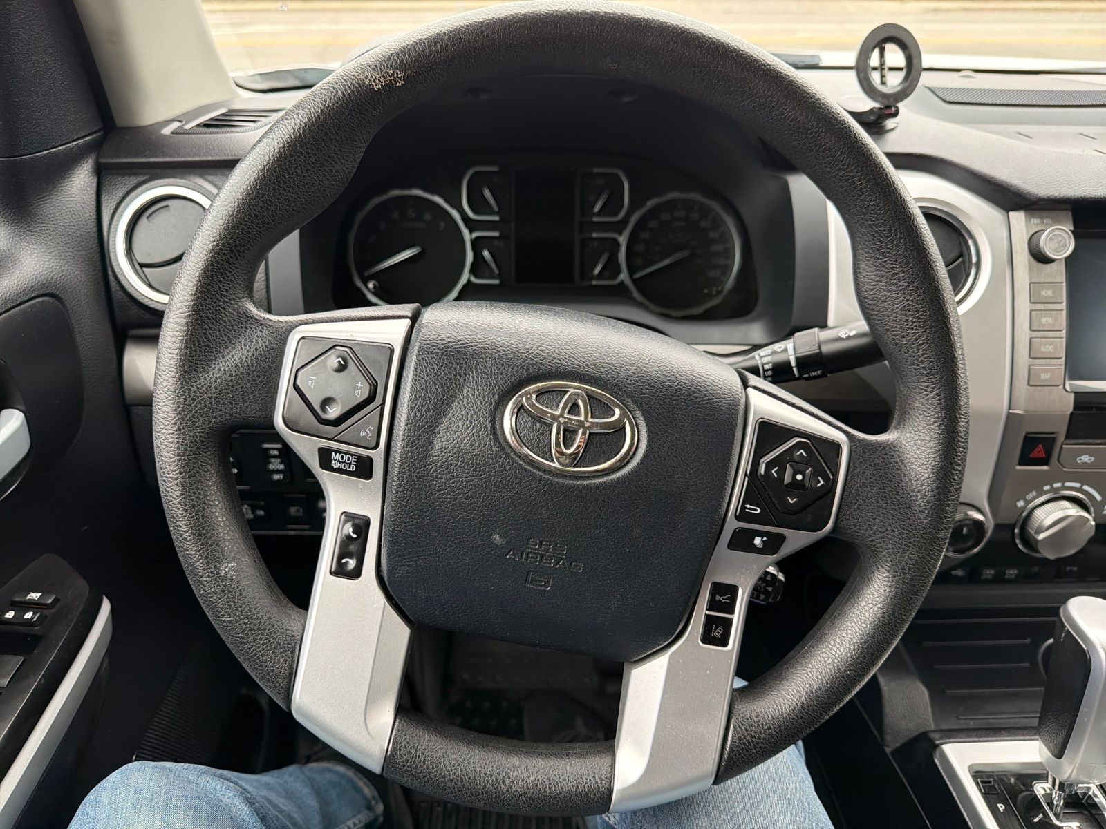 2020 Toyota Tundra SR5 - Photo 17