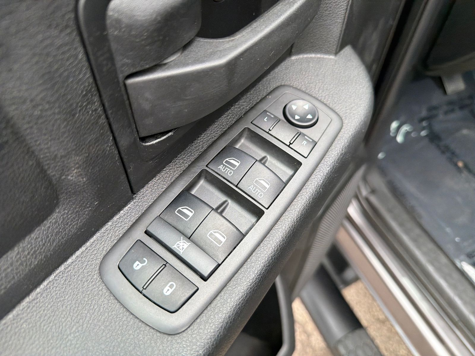 2022 RAM Ram 3500 Pickup Tradesman - Photo 13