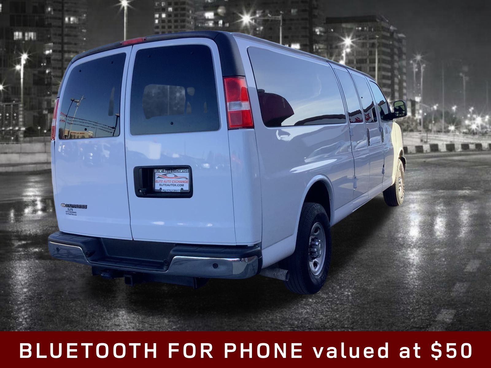 2021 Chevrolet Express Passenger LT - Photo 8