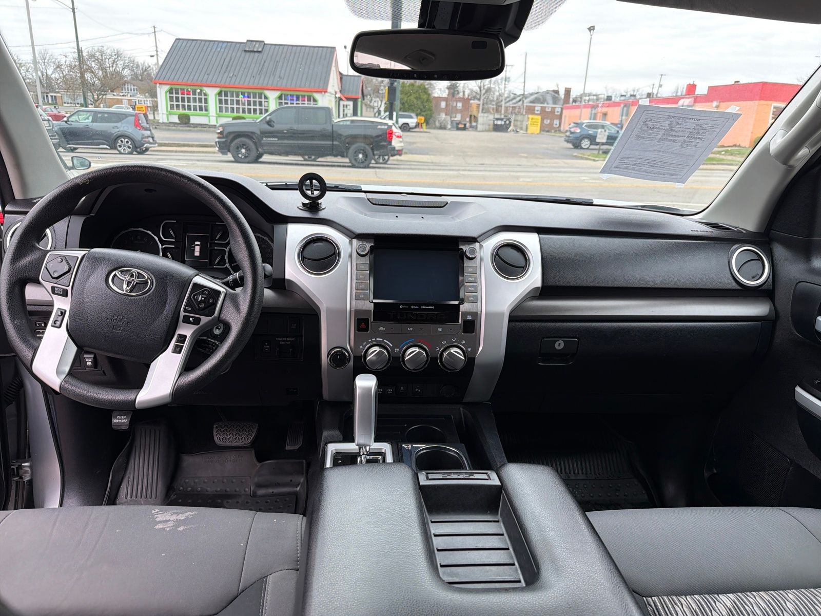 2020 Toyota Tundra SR5 - Photo 15