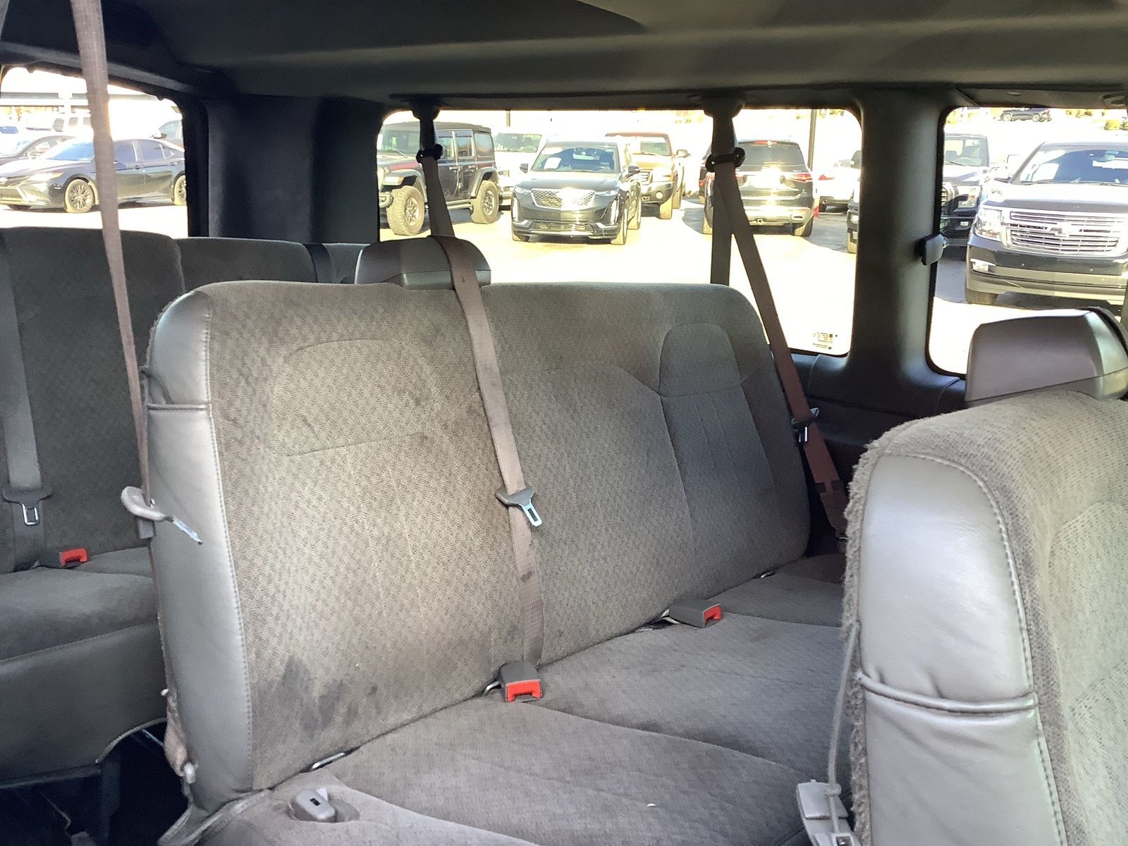 2021 Chevrolet Express Passenger LT - Photo 13