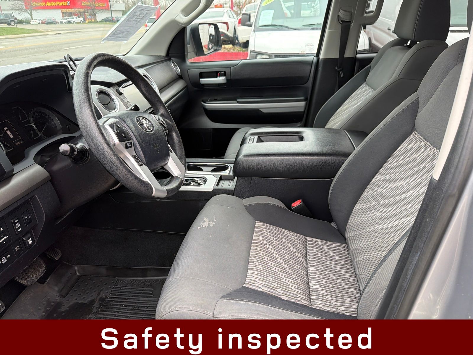 2020 Toyota Tundra SR5 - Photo 11
