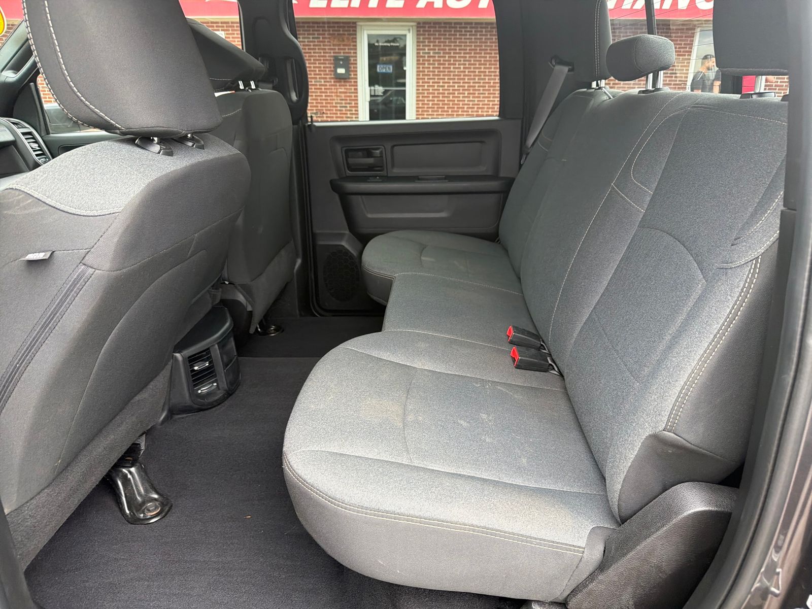 2022 RAM Ram 3500 Pickup Tradesman - Photo 27