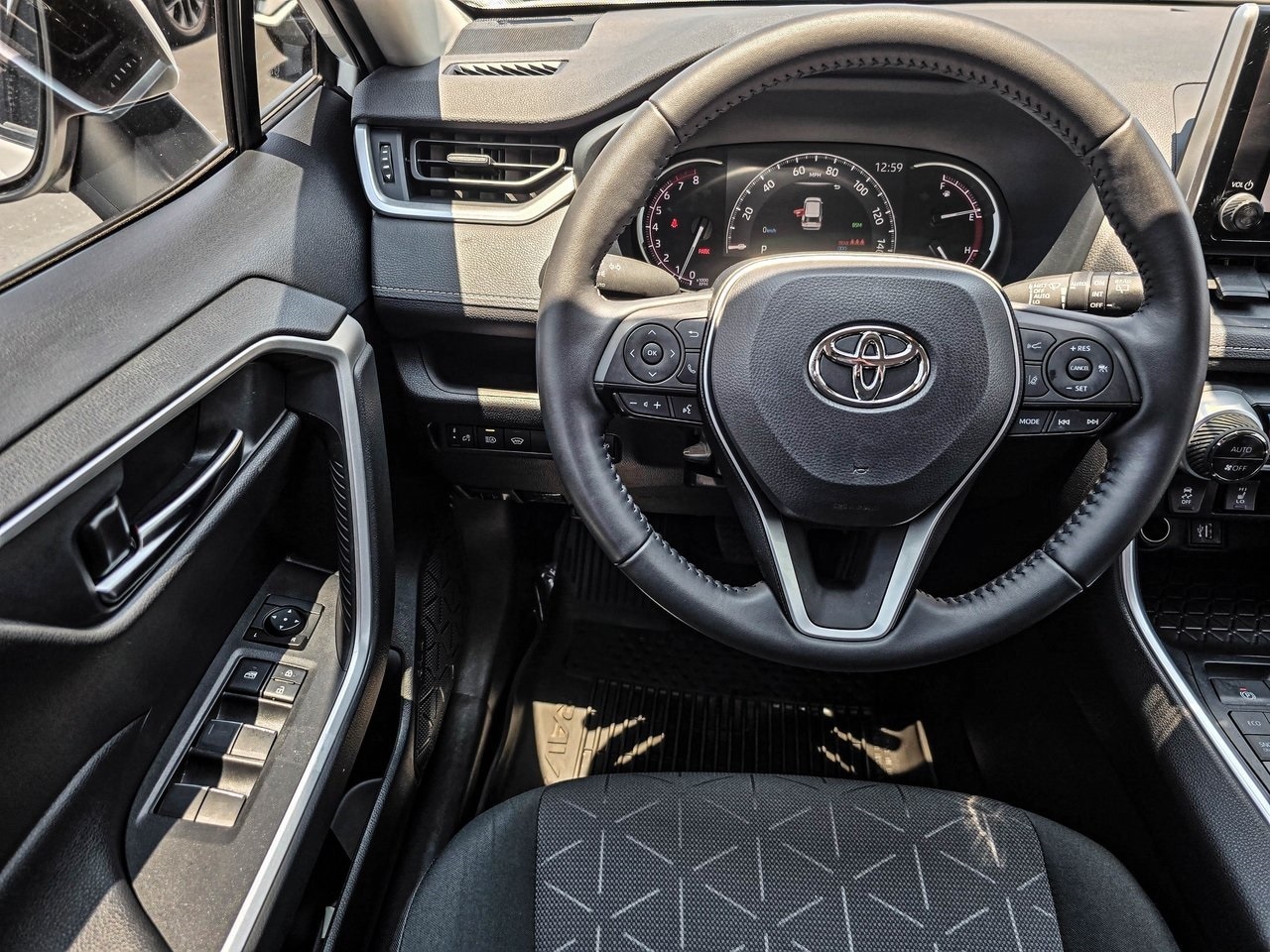 RAV4 XLE
