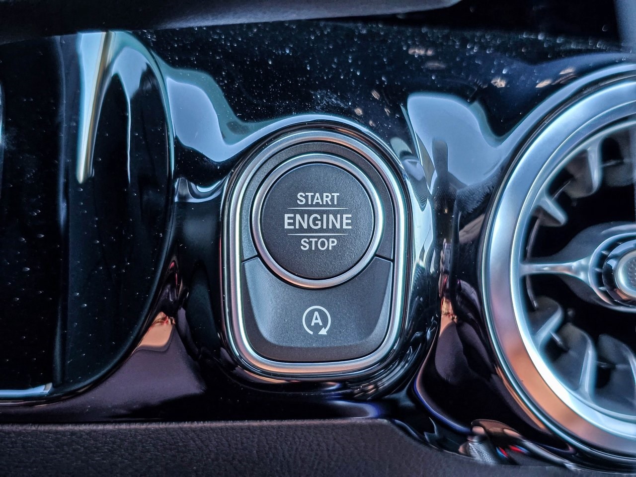 GLA 250 4MATIC SUV