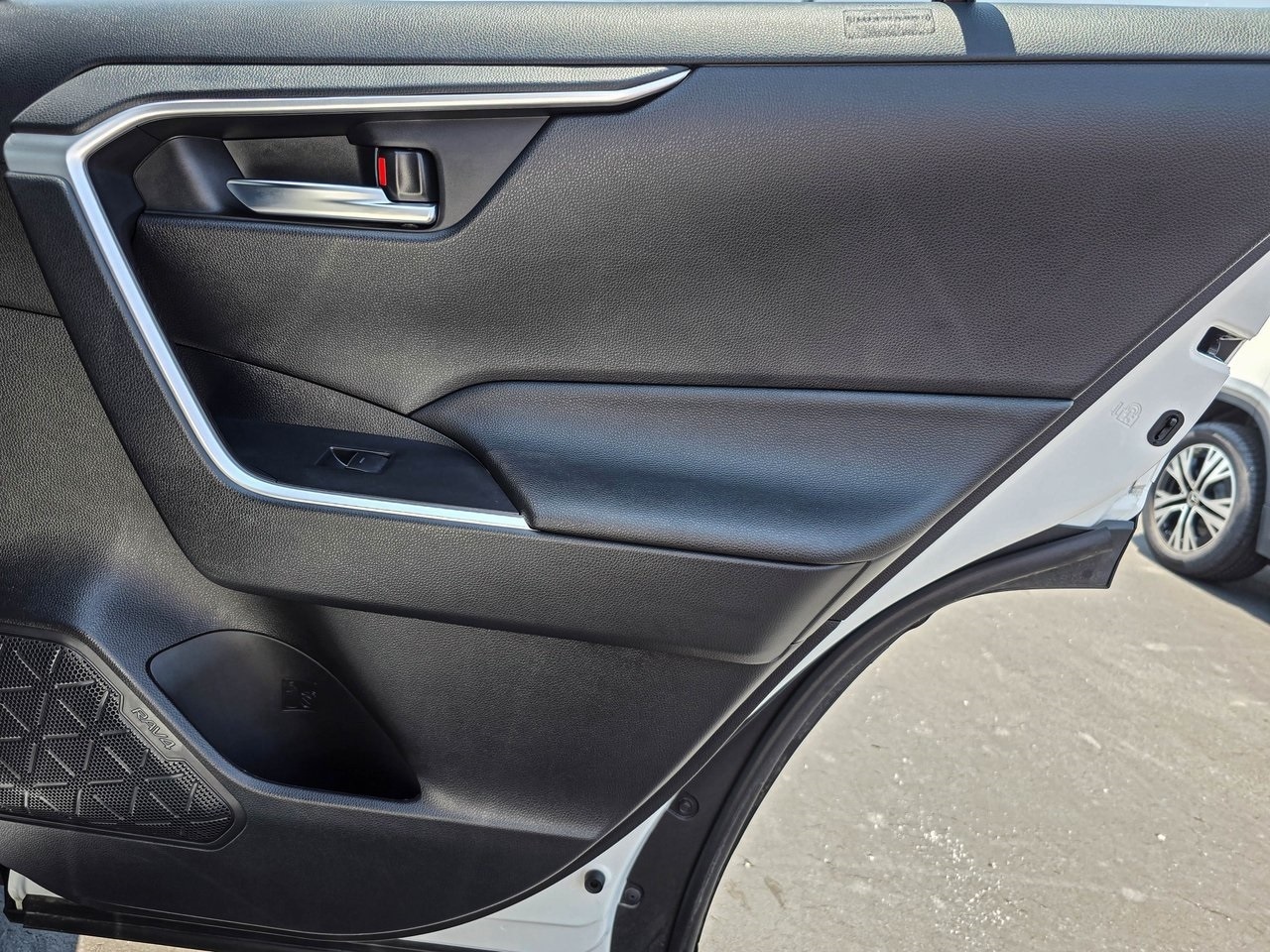 RAV4 XLE