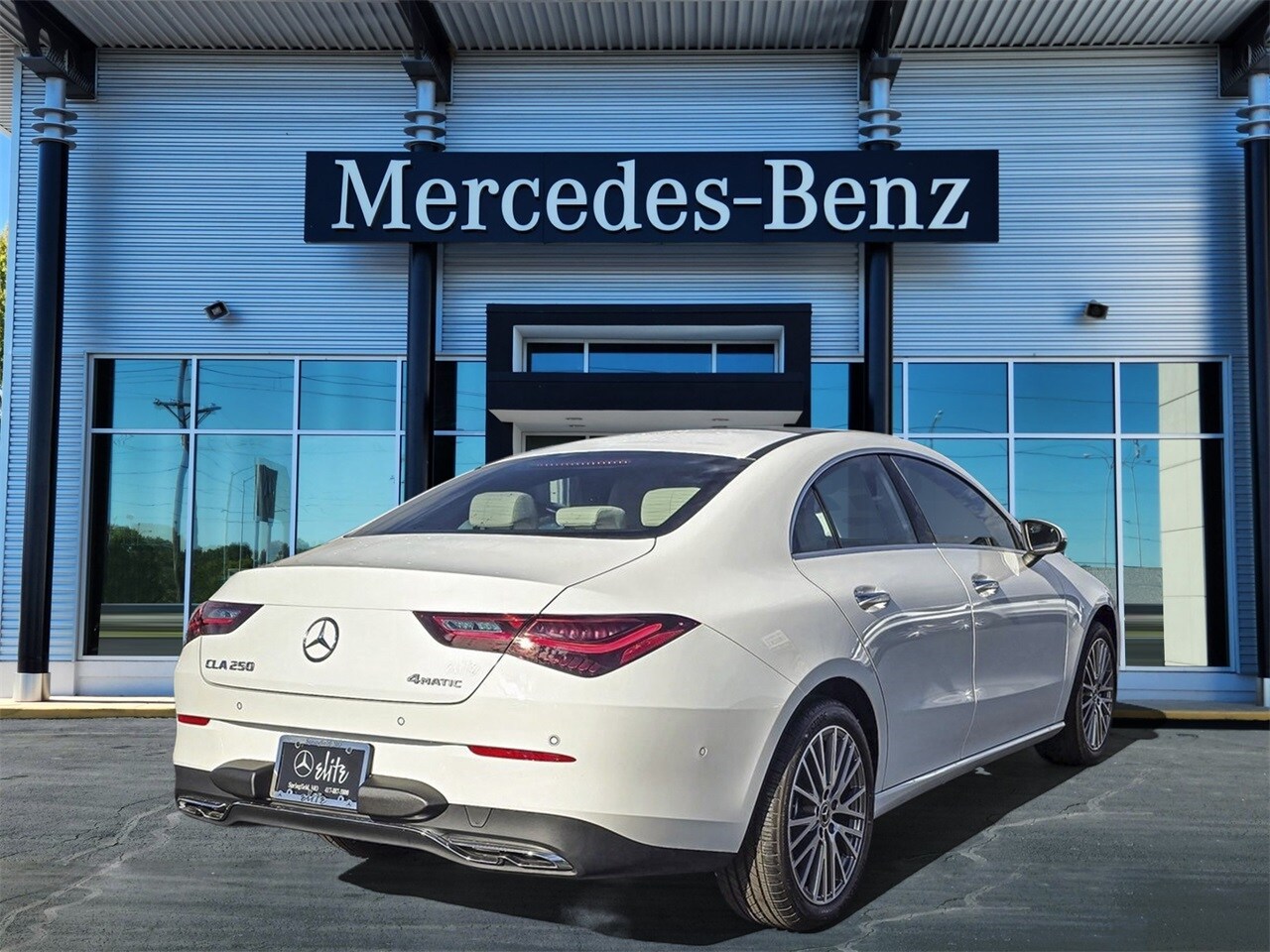 C 300 4MATIC Sedan