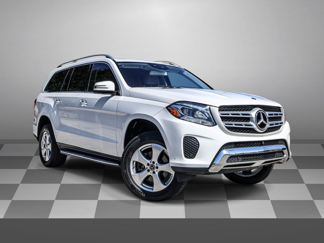 2017 Mercedes-Benz GLS GLS450's photo