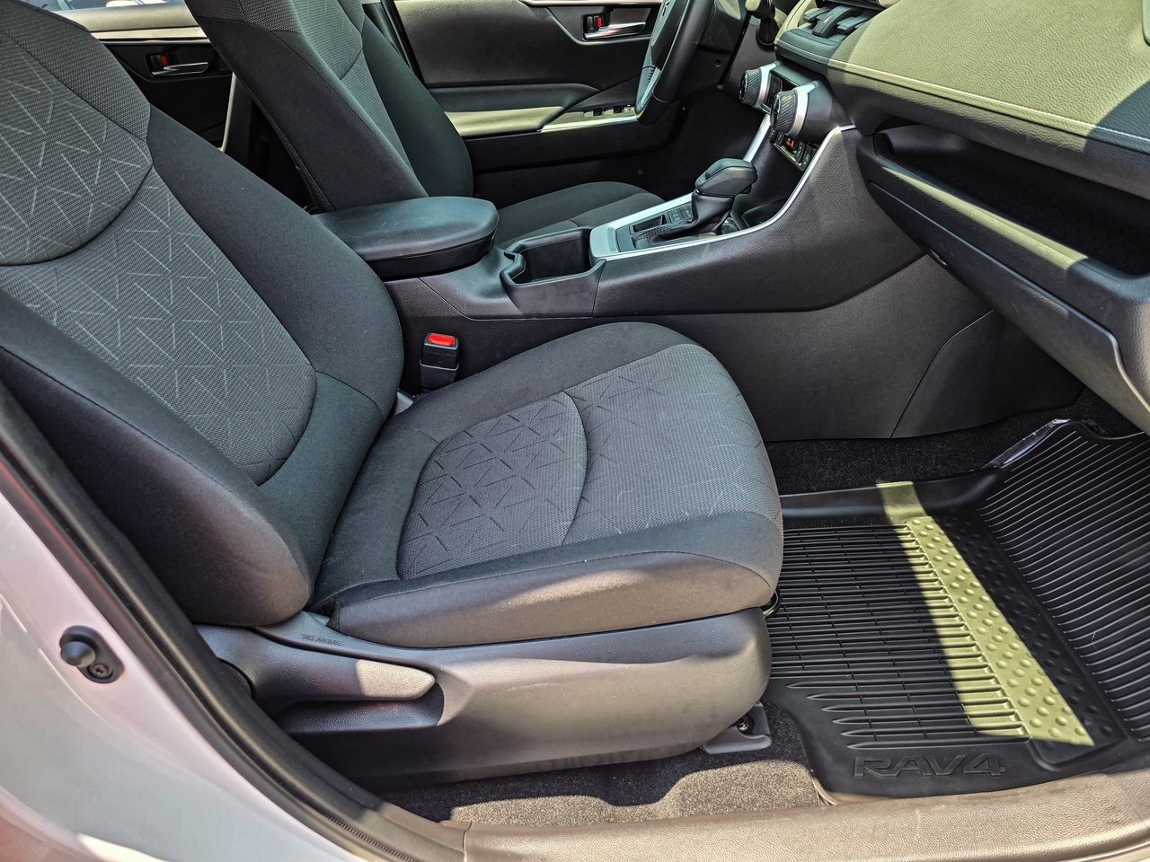 RAV4 XLE