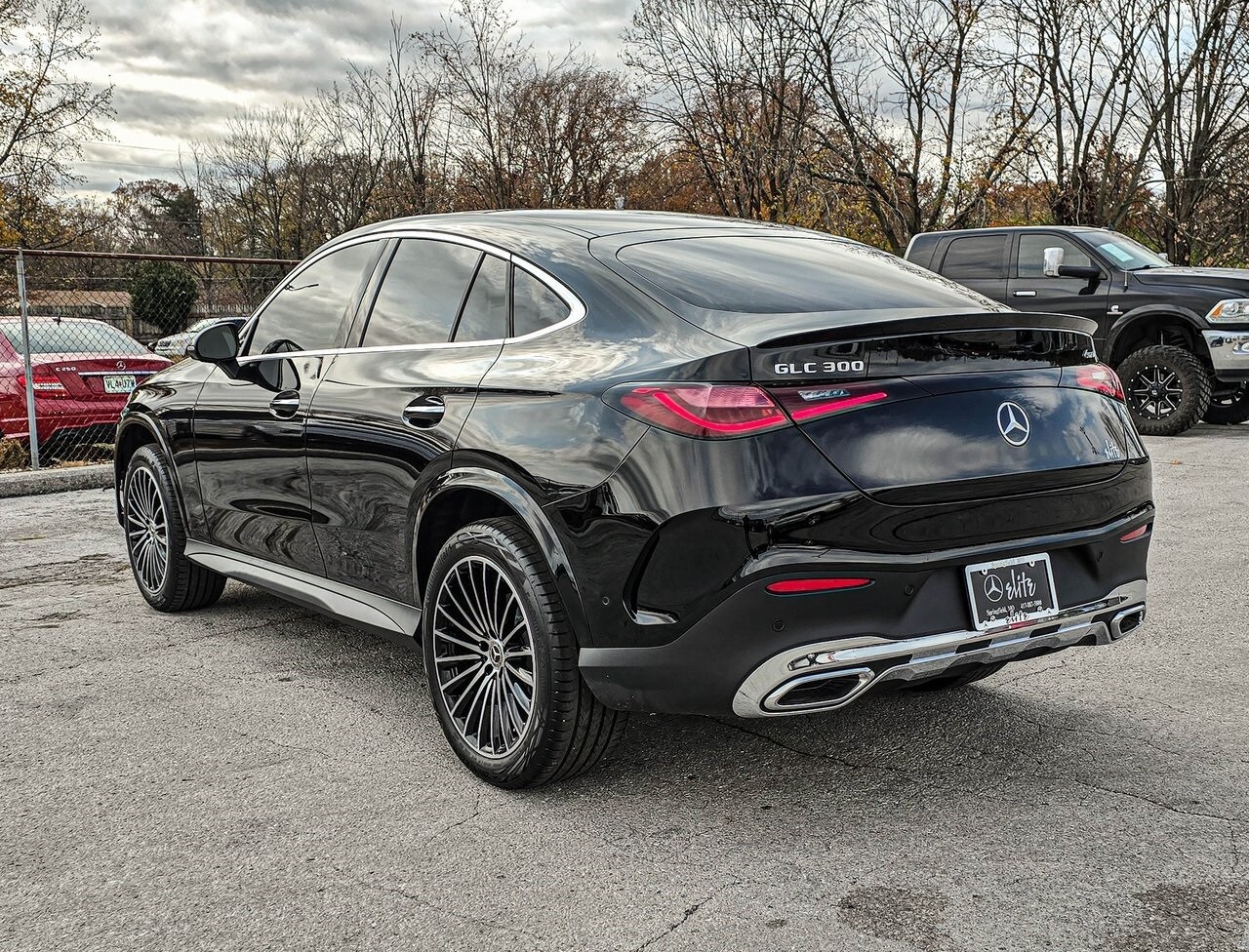 2025 Mercedes Benz GLC 300 Coupe photo 3