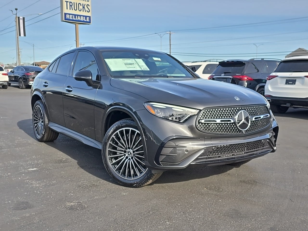 2026 Mercedes-Benz GLC Coupe GLC 300's photo