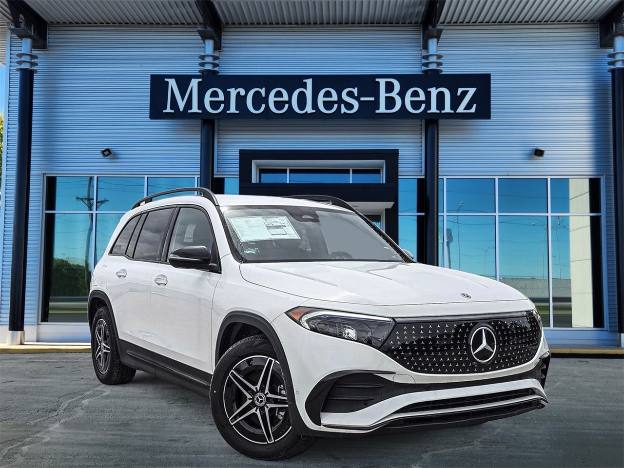 EQB 300 4MATIC SUV