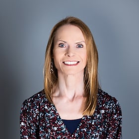 Staff member Lisa S Tuning from cd34e8d59535